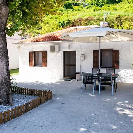 Summer House By The Sea Holiday home *