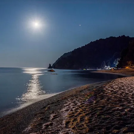 Summer House By The Sea Casa de Férias *