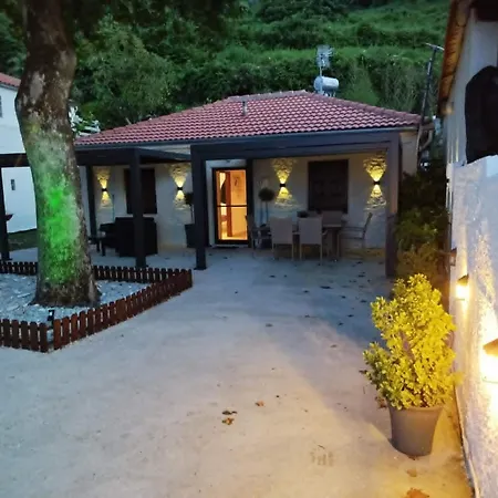 Σπίτι διακοπών Summer House By The Sea